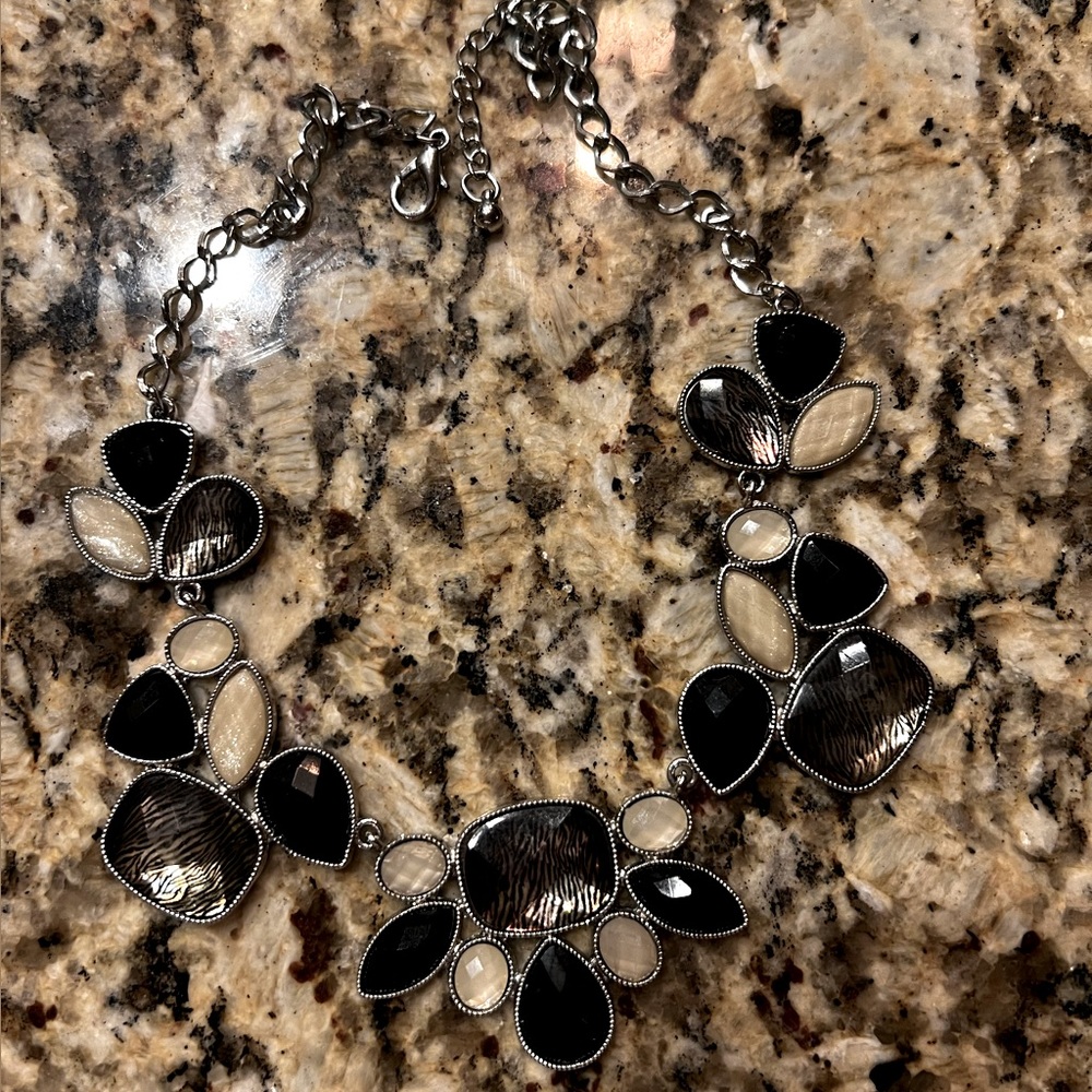 Cute black and white/cream necklace